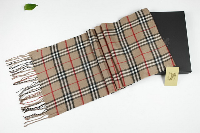 Burberry brand scarf 33